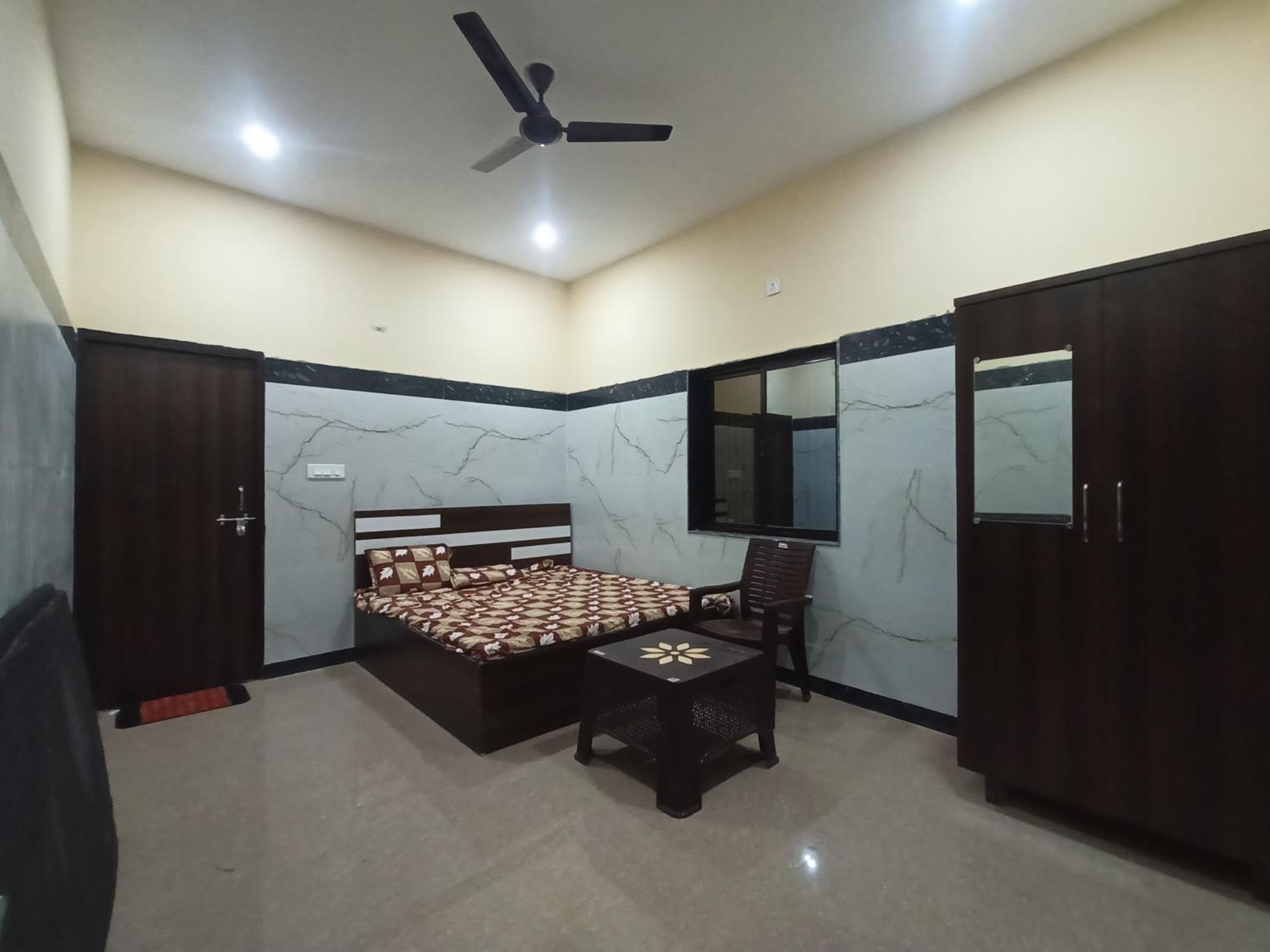 Shri Janki Vatika Hotel Vrindavan Exterior photo